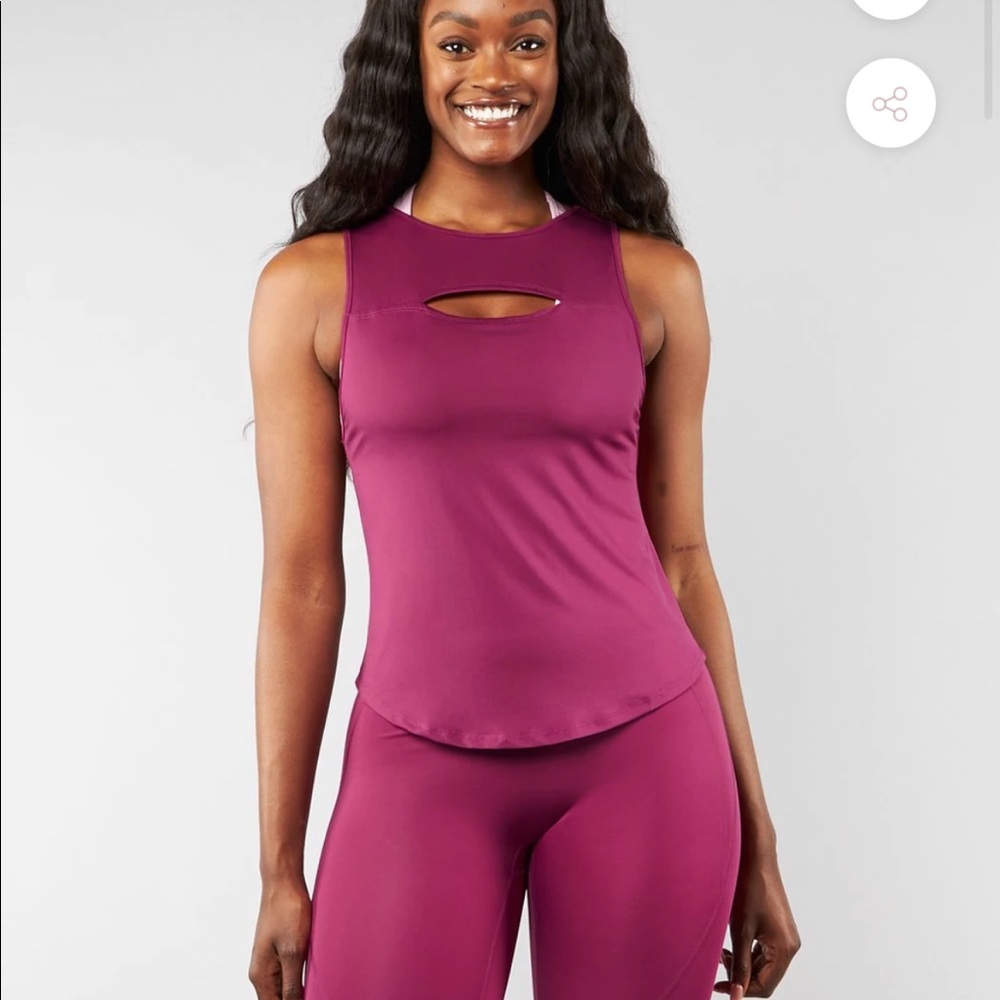 BuffBunny - Botanical Top - Large